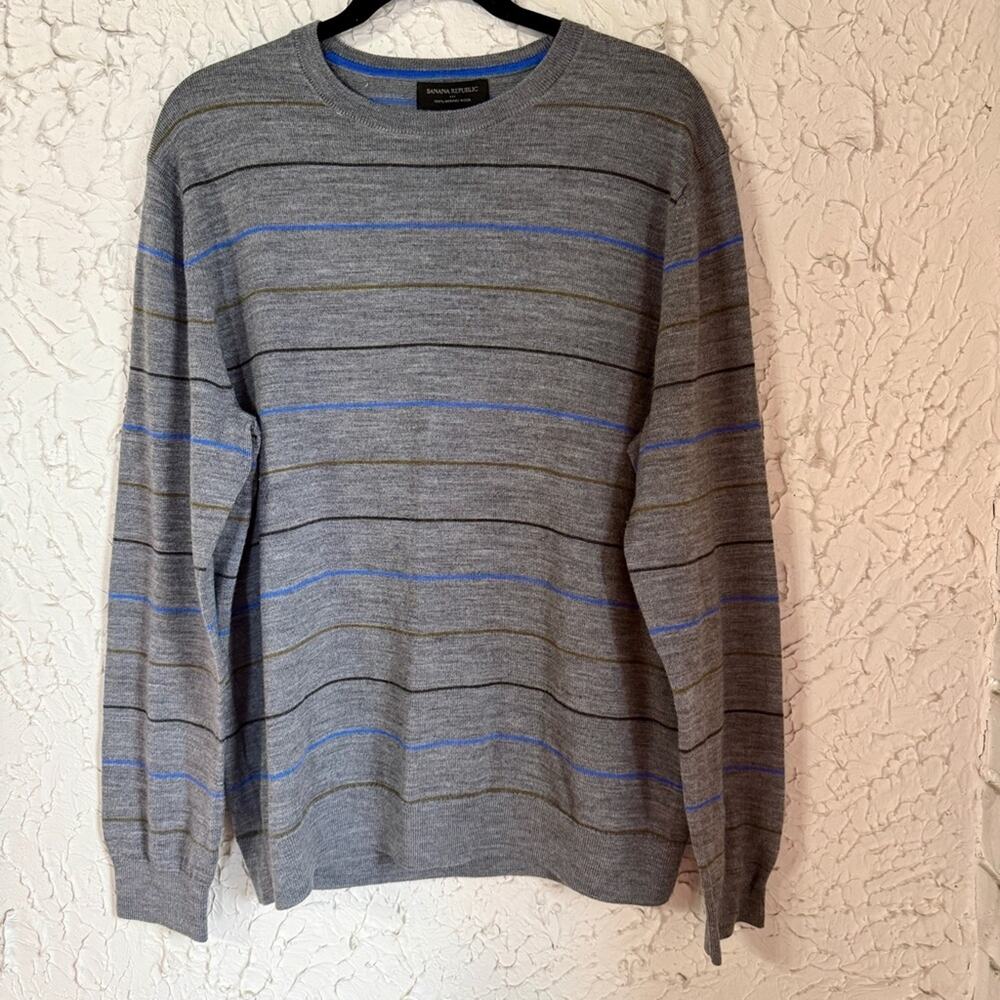 Banana Republic Gray and Blue Striped Crewneck Sweater 100% Merino Wool